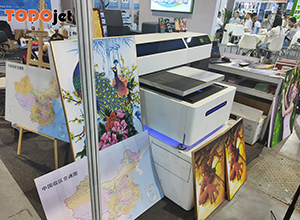 UV6090 flatbed printer with bottle printing function