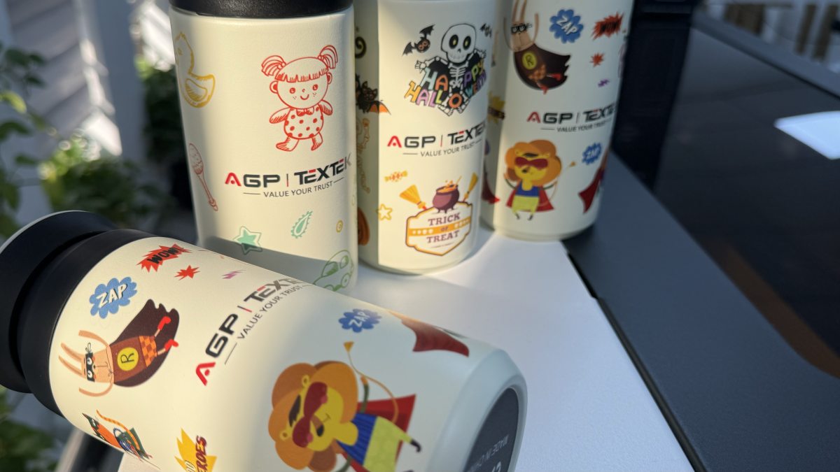 UV3040 Small UV Printer with CMYK+White+Varnish for Creative Custom Applications
