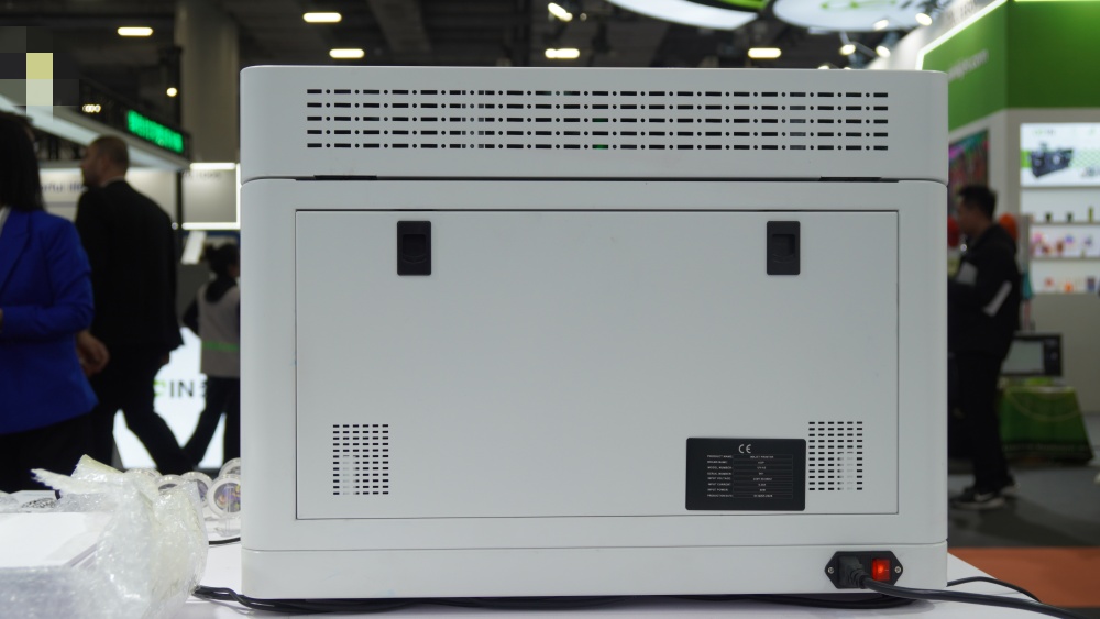 Desktop UV Printer A5 Size 180x200mm UV Printing Machine for Plastic Glass Wood Metal with White Ink