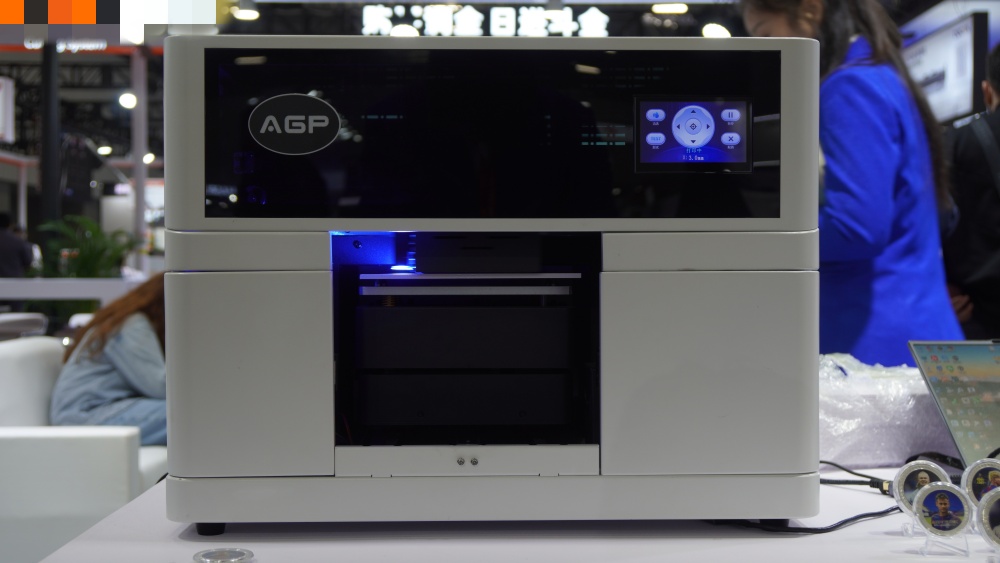 Desktop UV Printer A5 Size 180x200mm UV Printing Machine for Plastic Glass Wood Metal with White Ink