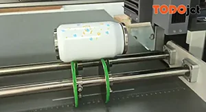 Small UV flatbed phone bottle multifunction digital flatbed printer with varnish
